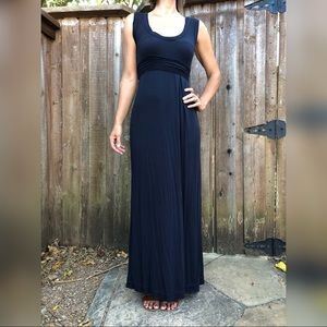 Max Studio navy maxi dress Small